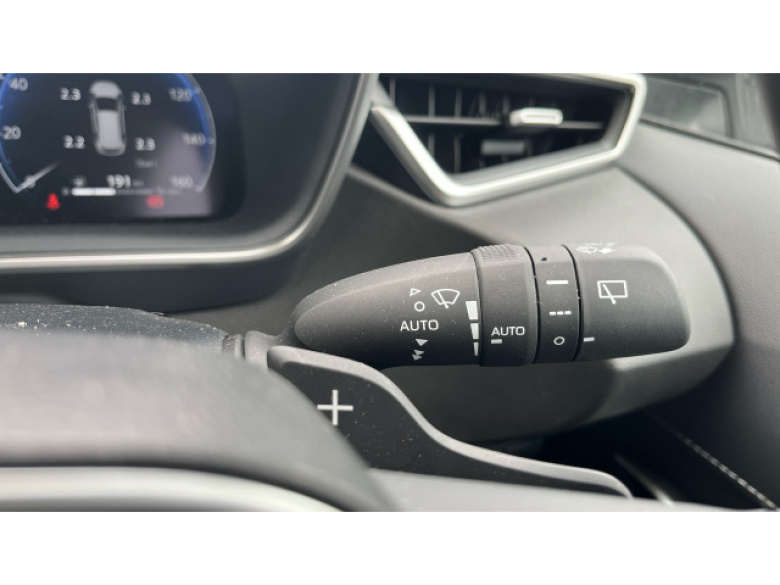 Toyota Corolla 2.0 Hybrid 178 Excel 5dr CVT Hybrid Estate